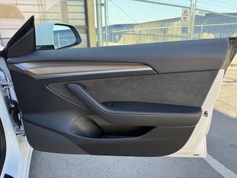 Used 2022 Tesla Model 3 Long Range image 30