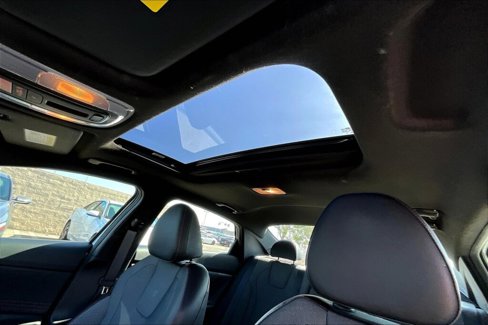 Certified 2025 Hyundai Elantra N Line image 12