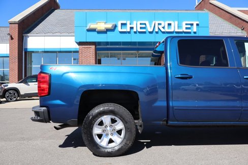 Used 2018 Chevrolet Silverado 1500 LT w/ All Star Edition image 36