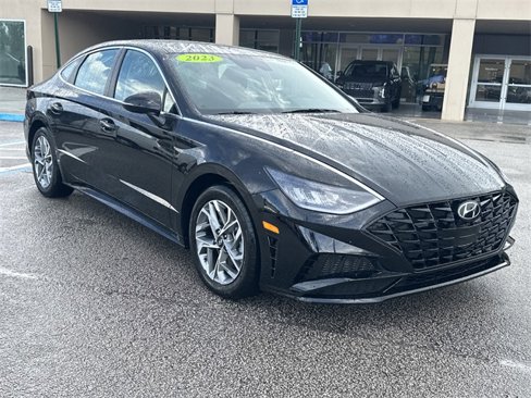 Certified 2023 Hyundai Sonata SEL w/ Cargo Package image 4