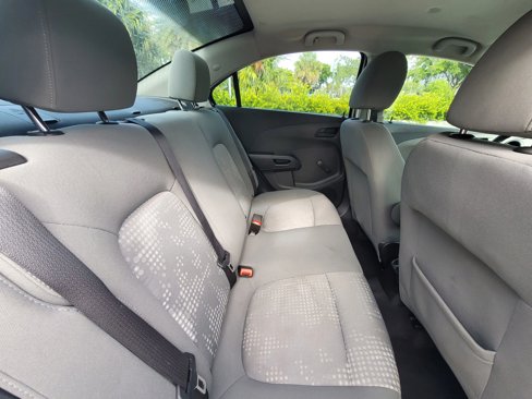 Used 2015 Chevrolet Sonic LS image 10