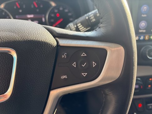 Used 2019 GMC Terrain SLT w/ Preferred Package image 23