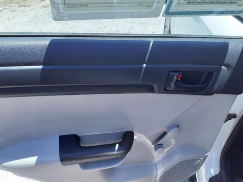 Used 2012 Kia Forte LX image 7
