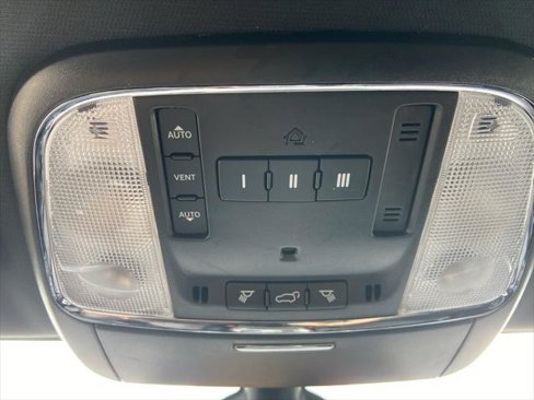 Certified 2021 Jeep Grand Cherokee Limited image 24