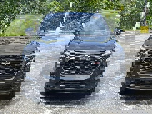 New 2025 Chevrolet Trax RS w/ Sunroof Package image 8