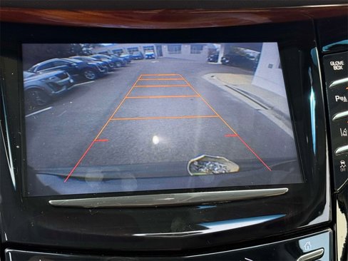 Used 2015 Cadillac Escalade Premium image 7