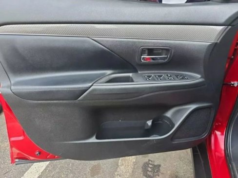 Used 2020 Mitsubishi Outlander GT image 20