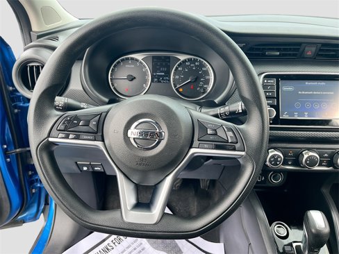 Used 2021 Nissan Kicks S image 11