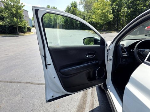Used 2019 Honda HR-V EX image 13
