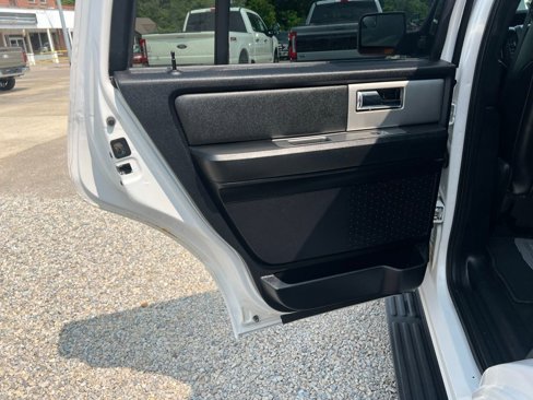 Used 2016 Ford Expedition XLT w/ Equipment Group 202A image 15