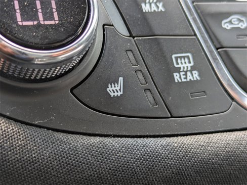 Used 2023 Chevrolet Malibu LT image 29