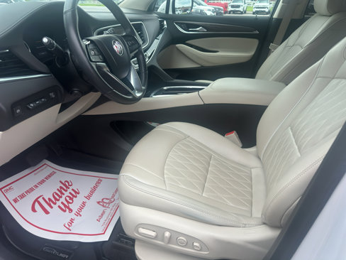 Used 2022 Buick Enclave Avenir image 13