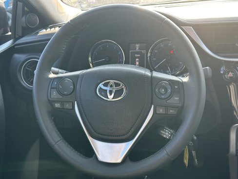 Used 2018 Toyota Corolla L image 23
