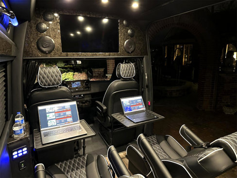 Used 2024 Mercedes-Benz Sprinter 3500 image 12