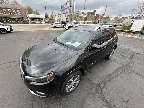 Used 2019 Jeep Cherokee Overland w/ Technology Group image 19