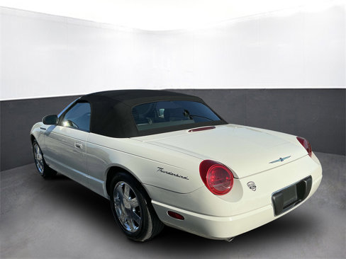 Used 2002 Ford Thunderbird image 5