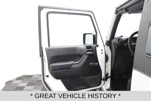 Used 2017 Jeep Wrangler Sport w/ Connectivity Group image 5
