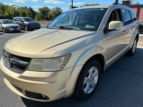 Used 2010 Dodge Journey SXT w/ Flexible Seating Group image 1