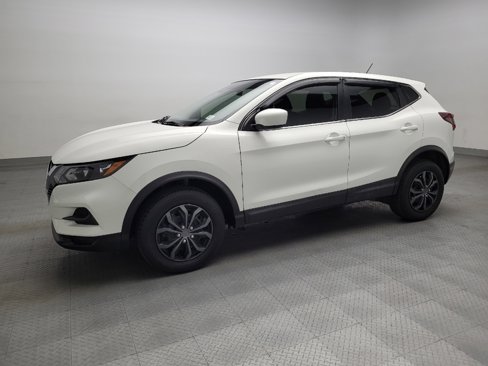Used 2020 Nissan Rogue Sport S image 2