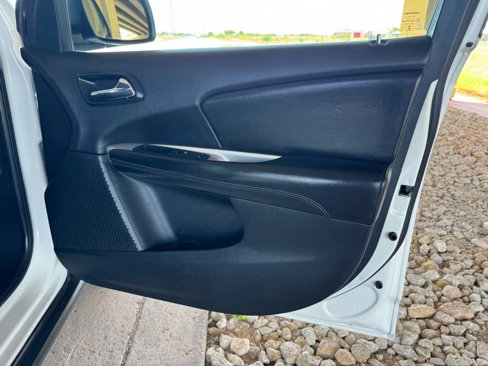 Used 2019 Dodge Journey SE w/ Premium Group image 21