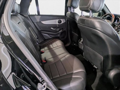 Used 2019 Mercedes-Benz GLC 300 4MATIC image 20