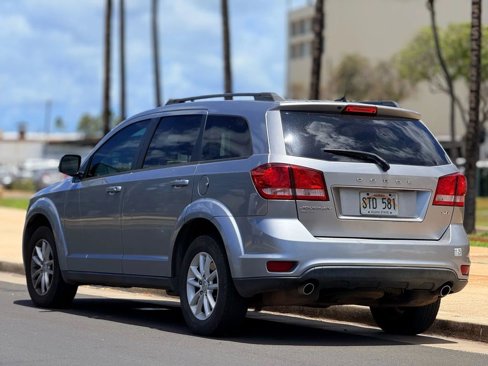 Used 2016 Dodge Journey SXT image 3