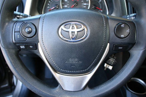 Used 2015 Toyota RAV4 XLE image 15