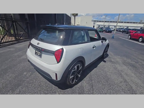 New 2025 MINI Cooper S image 31