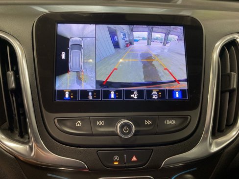 Used 2022 Chevrolet Equinox LT image 41