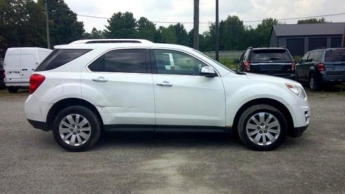 Used 2010 Chevrolet Equinox LTZ image 3