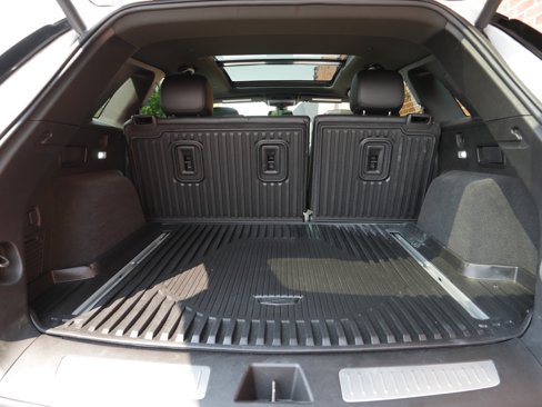 Certified 2022 Cadillac XT5 Premium Luxury w/ LPO, Floor Liner Package image 11
