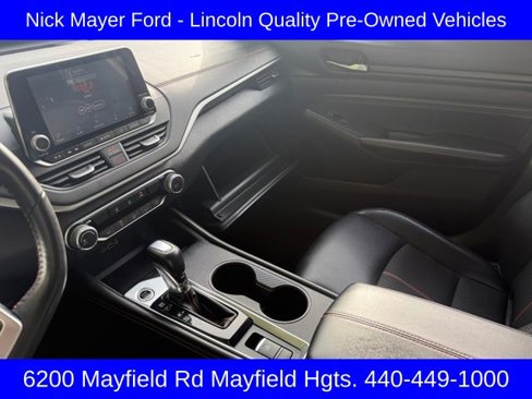 Used 2020 Nissan Altima 2.5 SR image 10
