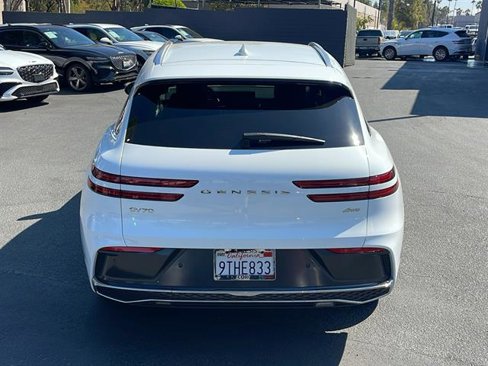 Used 2026 Genesis GV70 2.5T image 8