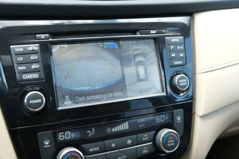 Used 2017 Nissan Rogue SV image 32