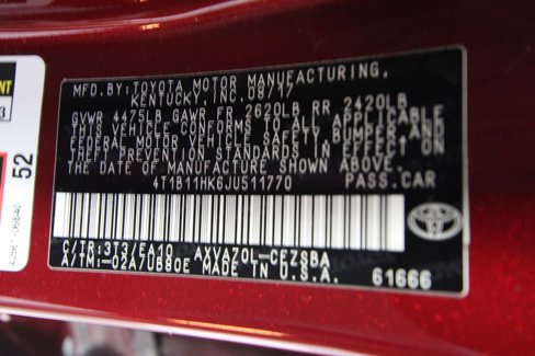Used 2018 Toyota Camry SE image 37