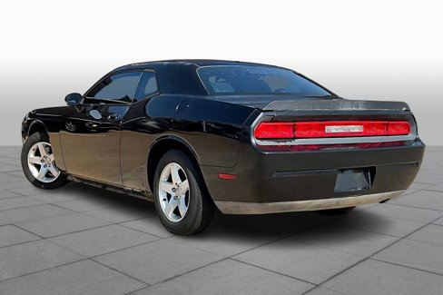 Used 2009 Dodge Challenger SE image 12