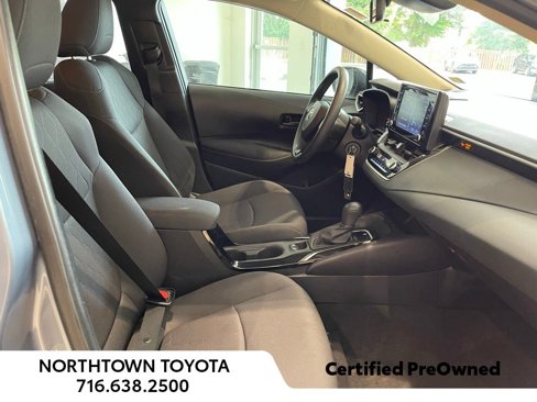 Used 2022 Toyota Corolla LE image 12