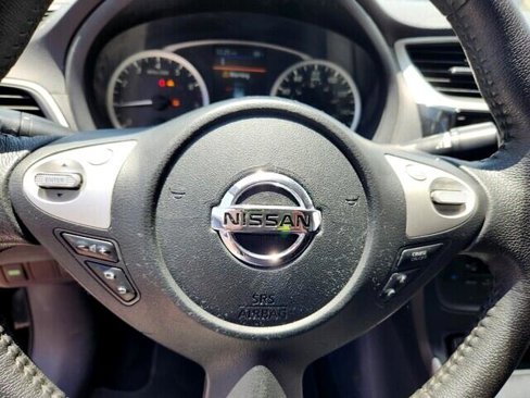 Used 2019 Nissan Sentra SV image 8