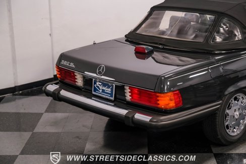 Used 1986 Mercedes-Benz 560 SL image 26