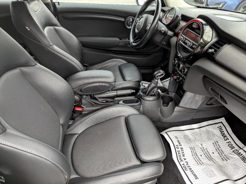 Used 2015 MINI Cooper 2-Door Hardtop image 14