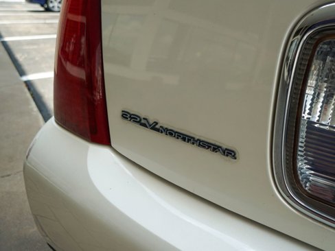 Used 2003 Cadillac De Ville image 3