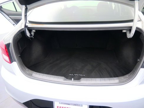 Used 2020 Hyundai Elantra Value Edition w/ Cargo Package (C1) image 11