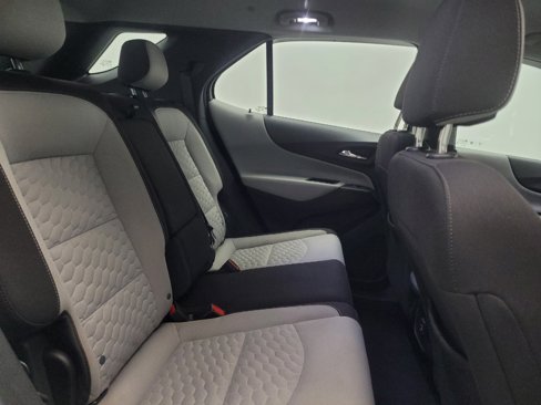 Used 2021 Chevrolet Equinox LS image 19