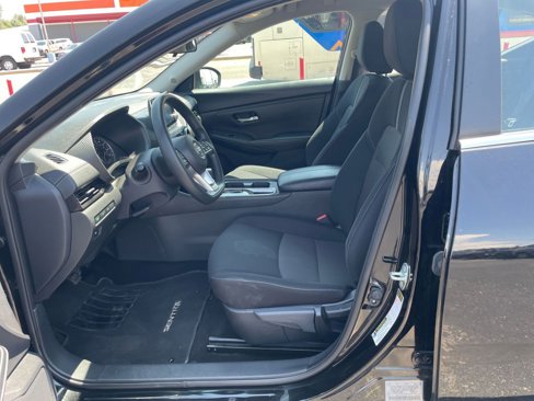Used 2023 Nissan Sentra SV image 24
