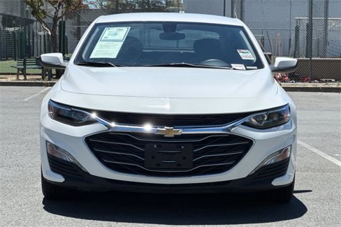 Used 2022 Chevrolet Malibu LT image 9