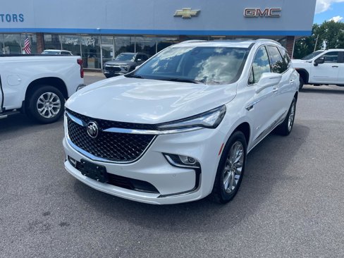Used 2023 Buick Enclave Avenir w/ Trailering Package, 5000 lbs. image 1