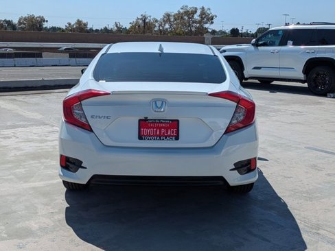Used 2019 Honda Civic EX image 9