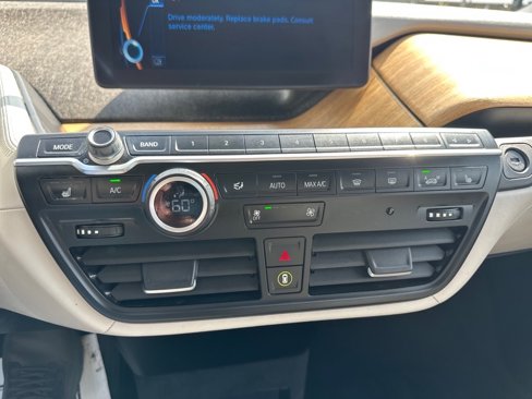 Used 2015 BMW i3 w/ Range Extender image 32