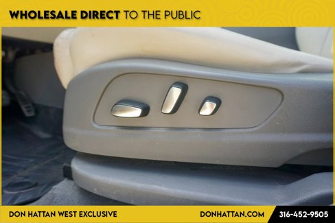 Used 2017 Cadillac XT5 Luxury w/ Driver Awareness Package image 20