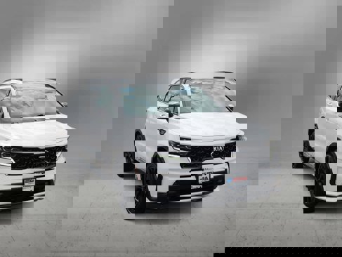 Used 2021 Kia Sorento SX image 2